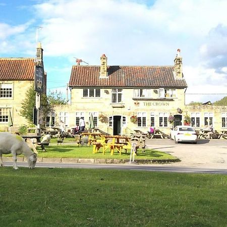 The Crown, Hutton Le Hole Villa Bagian luar foto