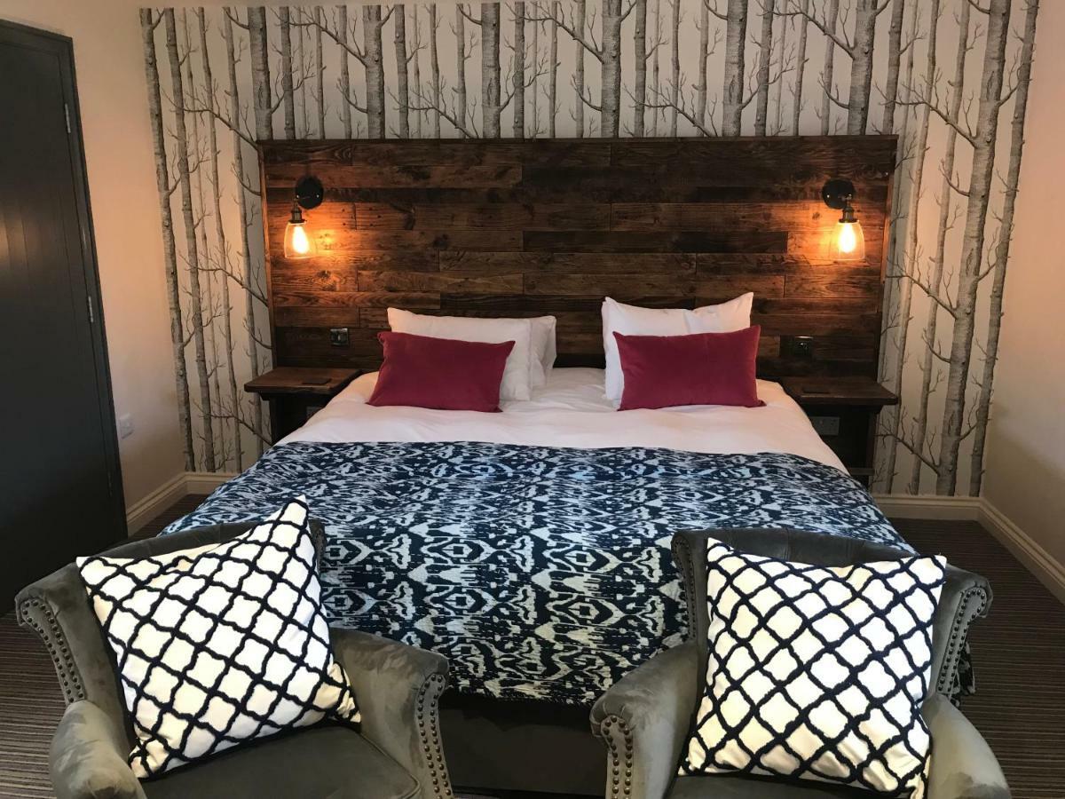 The Crown, Hutton Le Hole Villa Bagian luar foto